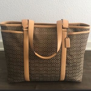 Coach weekender/extra Large Tote